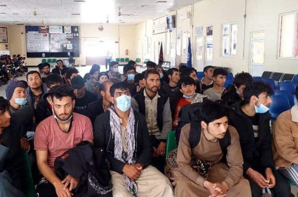 بازگشت حدود ۱۲ هزار مهاجر افغانستانی از ایران و پاکستان به کشور