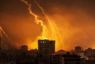 Heavy bombing of different areas of Gaza by the Zionist regime