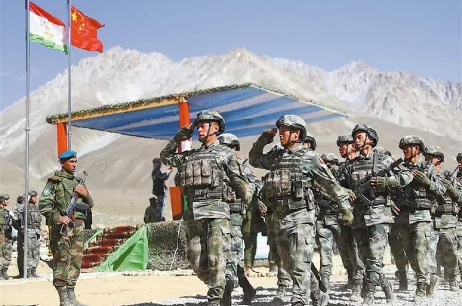 تلگراف: چین در مرز تاجیکستان و افغانستان پایگاه نظامی می‌سازد