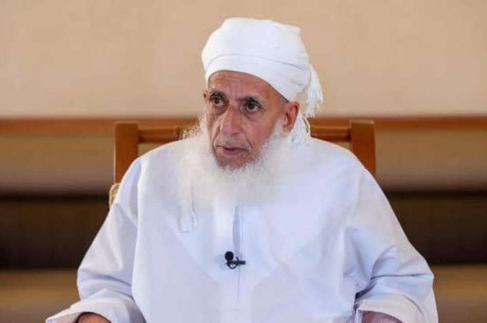 Mufti of Oman: All Muslims should stand up to help Yemen/ Violation of Yemen is violation of the Islamic Ummah