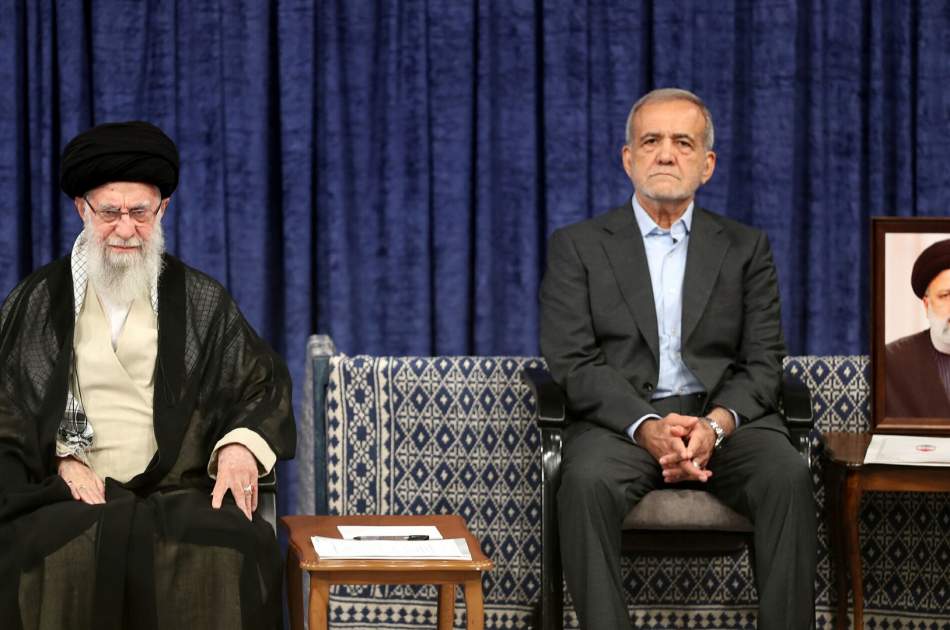بازگشت ایران به جایگاه واقعی خود و عزت و افتخار، جز با وحدت و قانونگرایی امکانپذیر نیست