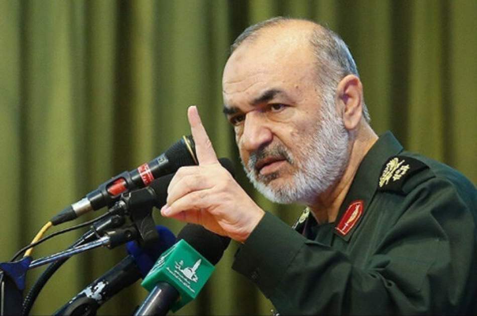 Commander-in-Chief of the IRGC: The Zionist regime will soon taste revenge/We will not surrender, I will not back down